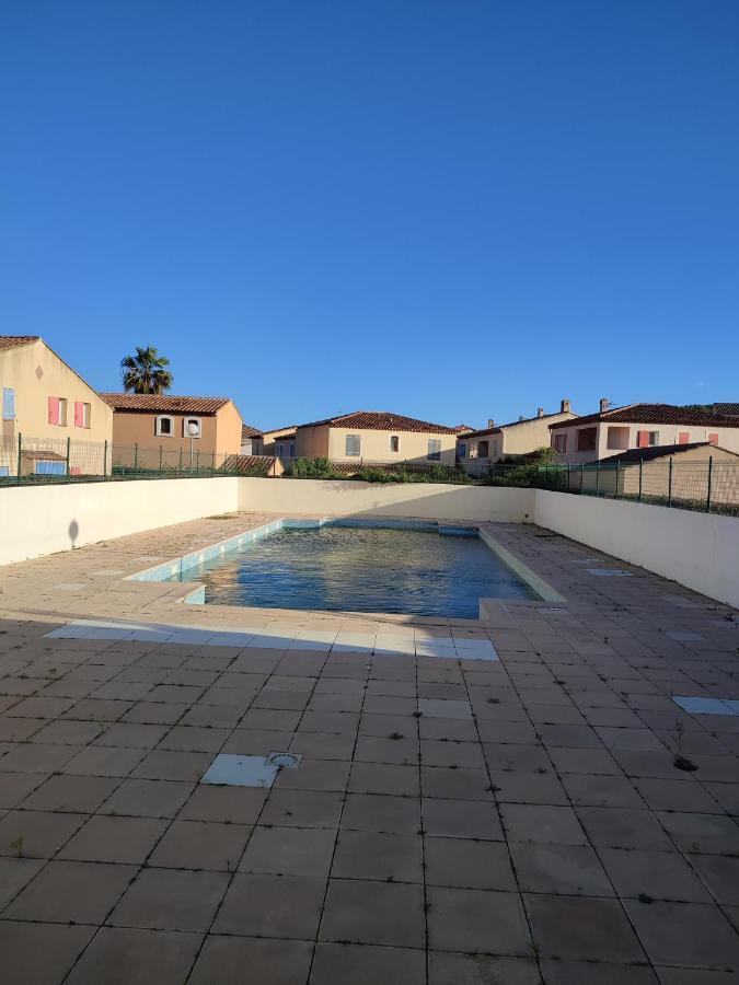 Villa Club T2 A Mar Vivo, Plages A Pieds, Piscine La Seyne-sur-Mer Buitenkant foto